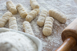 Making,TequeÒos,,A,Traditional,Venezuelan,Appetizer,Made,Of,Dough,And 0