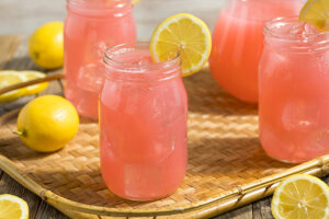 Homemade,Fresh,Pink,Lemonade,Ready,To,Drink 0